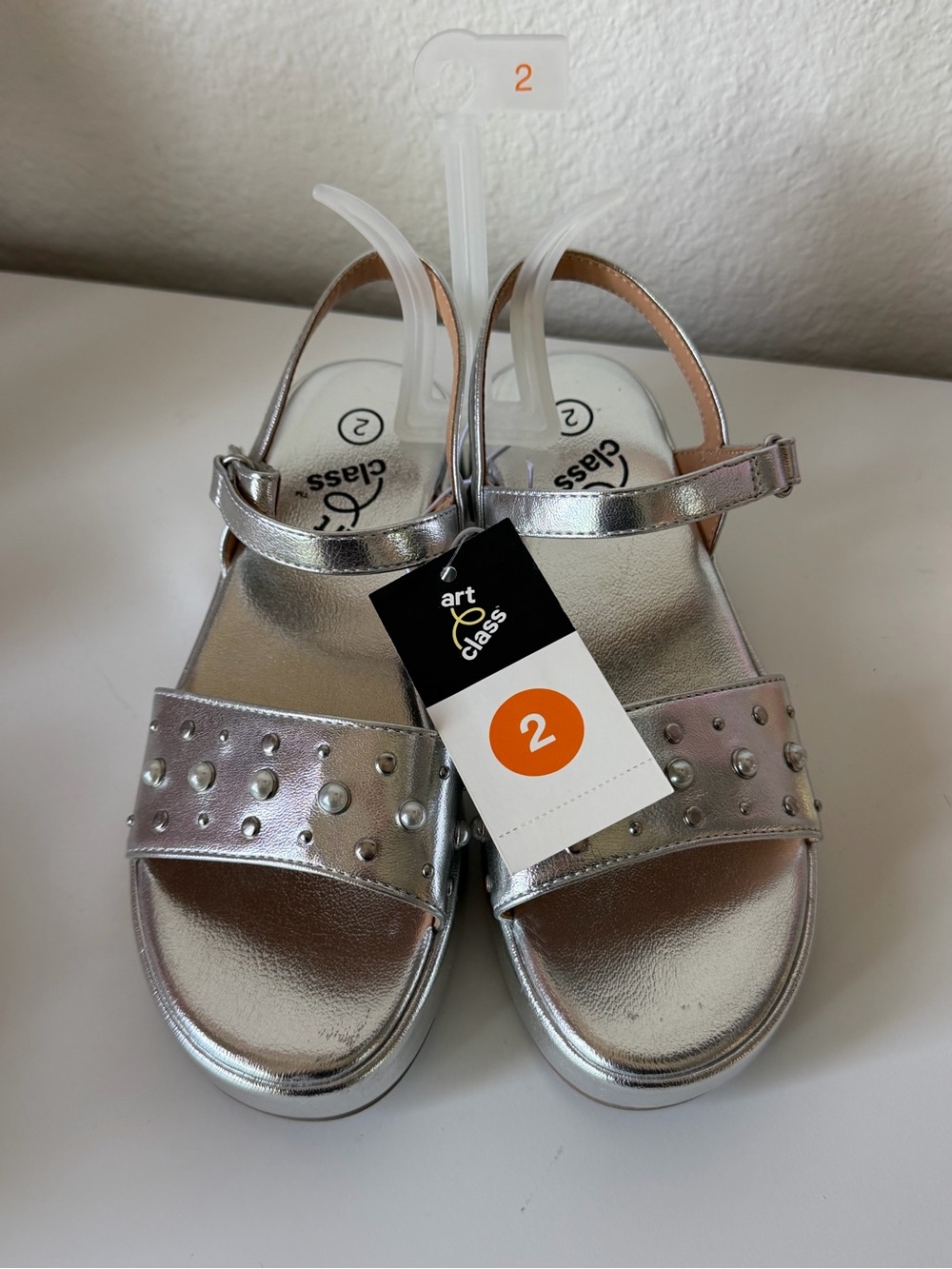 art class Silver Studded Girls Sandals size 2 new